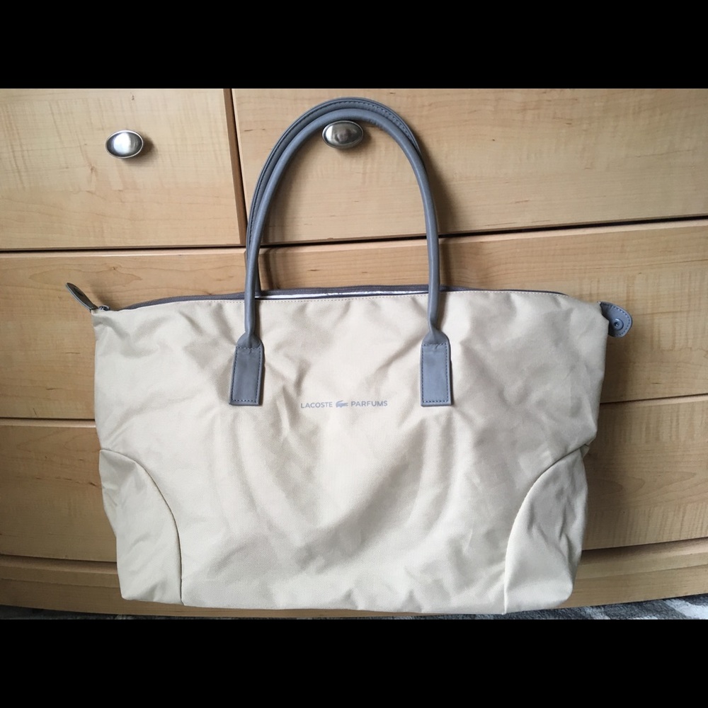🐝Lacoste Parfums Sports Bag